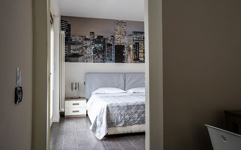 two-room-bed-room-bologna